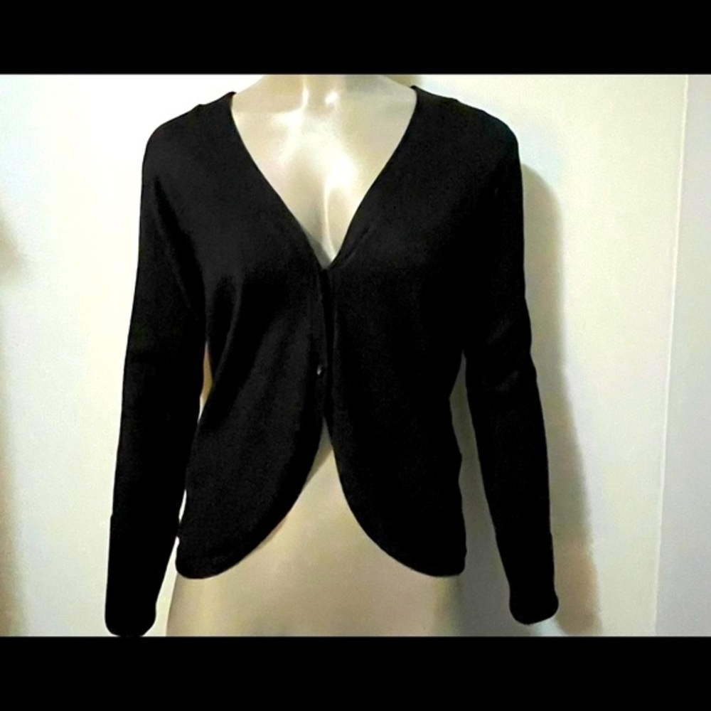 NWOT IN WEAR WOMEN’S V~NECK KNIT LONG SLEEVE RIBBED TRIM CARDIGAN BLACK Sz S
